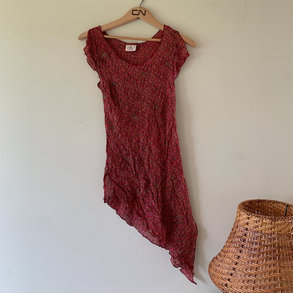 Alchemy Red Recycled Silk Asymmetrical Pattered Red Top Size small